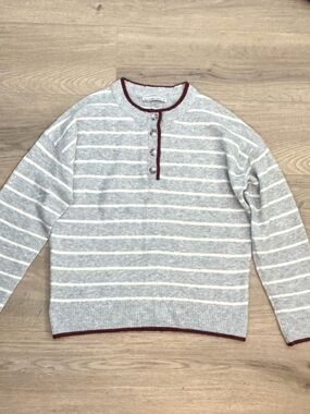Abercrombie & Fitch Sweater